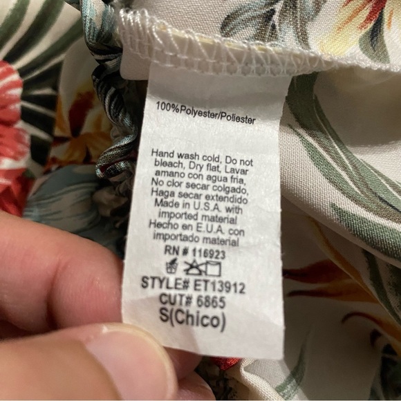 NWT Easel Cream Floral Print Faux Wrap Stretch Waist Top - Picture 6 of 6